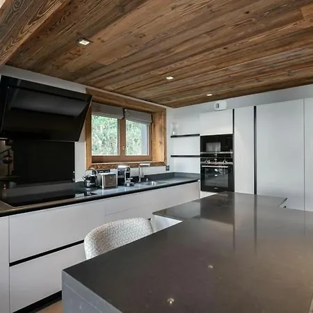 Beautiful 5-bed House In Nyaraló
