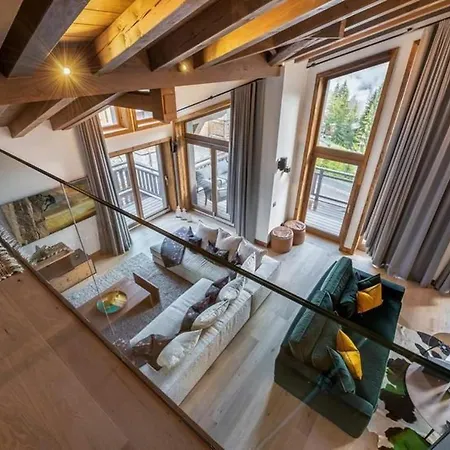 Nyaraló Beautiful 5-bed House In *